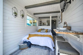 Modern Studio with Mtn Views and Lake On-Site!